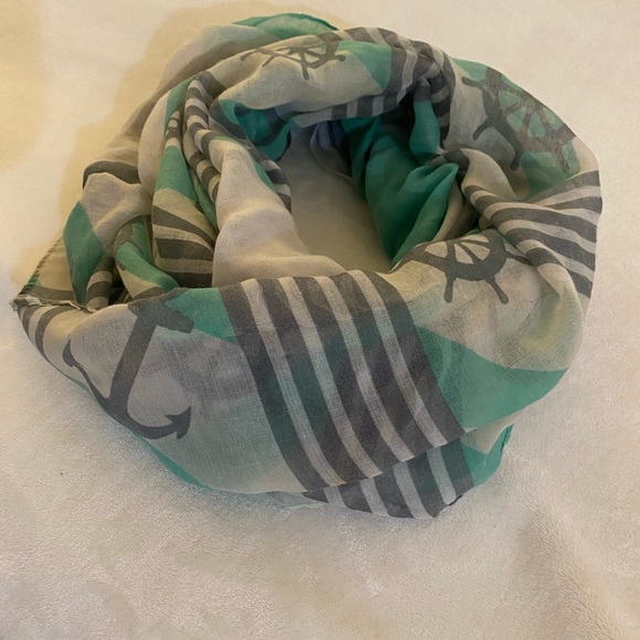 Infinity Scarf - Picture 3 of 3